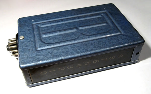 Beckman Neon Column Counter