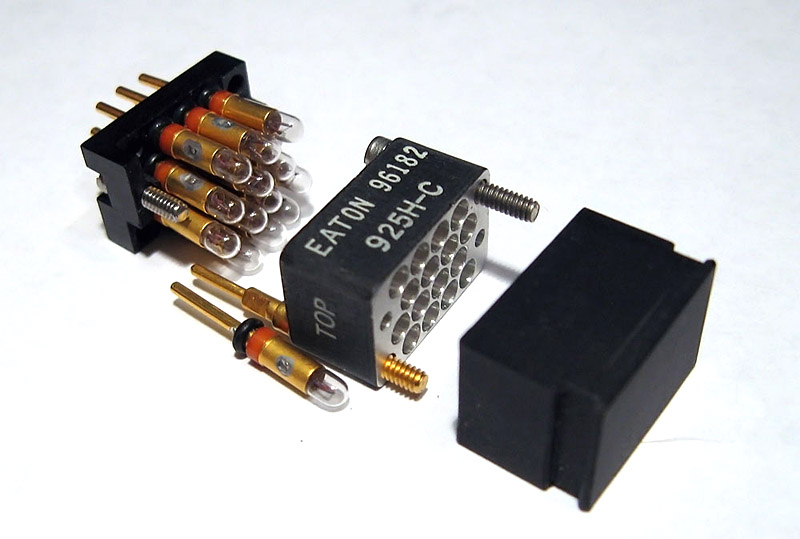 Eaton 925H-C Fiber Optic Display