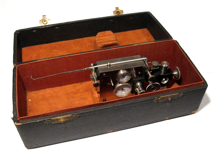 Jaquet Chronometer Movement Box