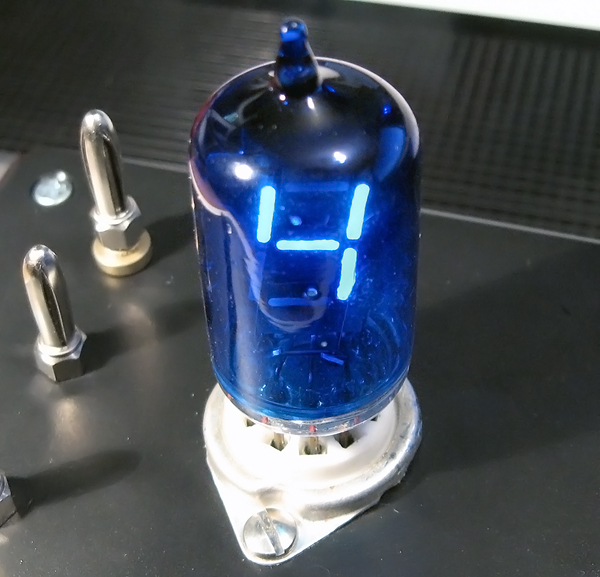 General Electric Y1938 blue VFD Tube