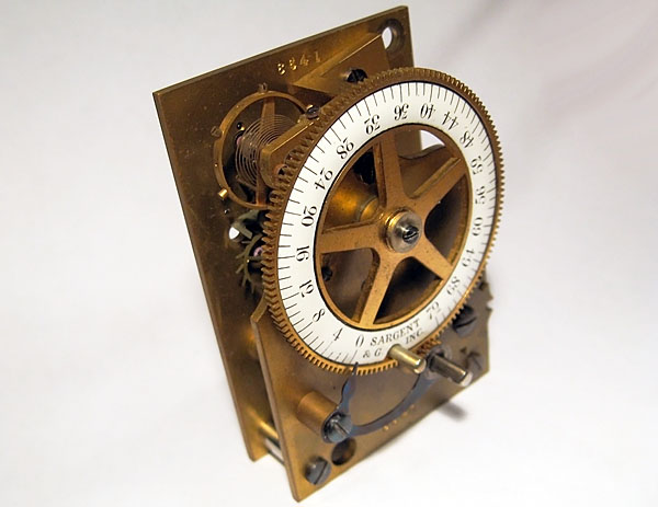 Sargent & Greenleaf Type L time lock movement