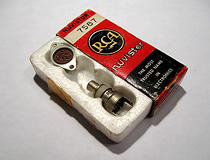 RCA 7587 Nuvistor Tube