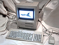 Apple Macintosh SE Personal Computer
