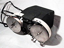 Gardiner & Co. Papertape Keyer 