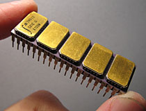 IDT 7M912 9 Bit Static Ram IC