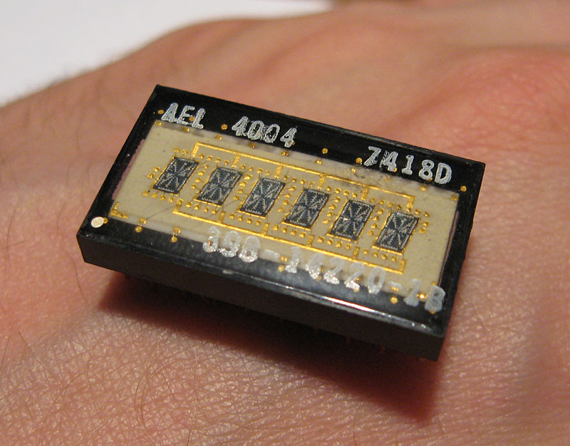 AEL4004 LED Display