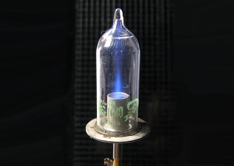 Sylvania 1B40 switching tube