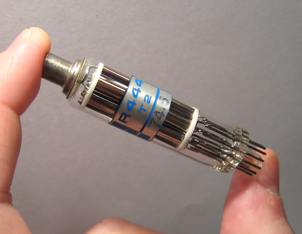 Hamamatsu R444 Photomultiplier Tube