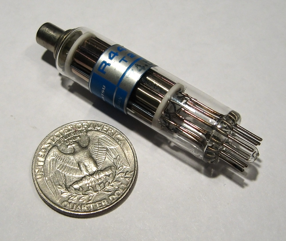 Hamamatsu R444 Photomultiplier Tube