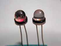 Early Green & Red LEDs (Unknown Mfr.) 