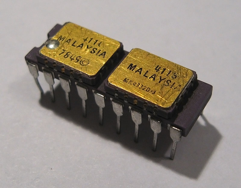 Mostek MK4332D Integrated Circuit